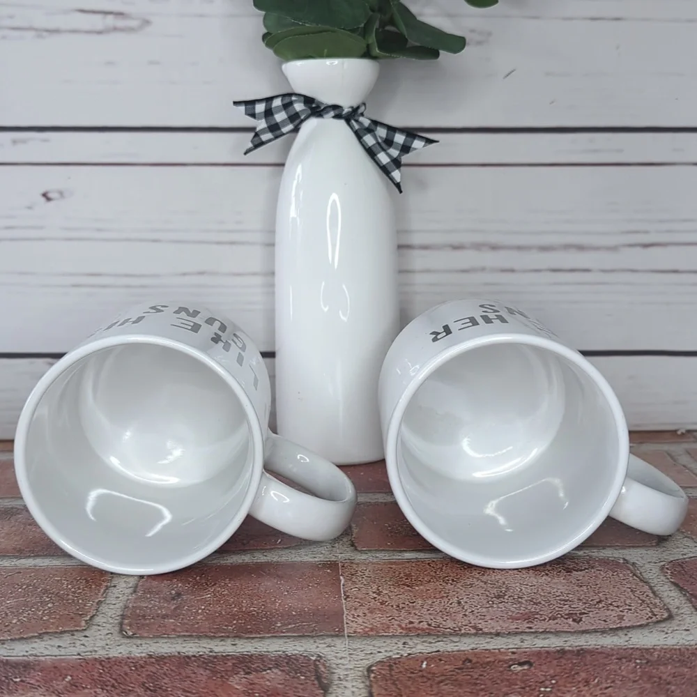 Pair of Guns and Buns Funny Mugs for‎ Couples Husband and Wife Coffee Mugs Gift